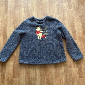 Disney Winnie The Pooh Womens Gray Faux Fur/ Sherpa Sweatshirt/ Pajama Top Sz M